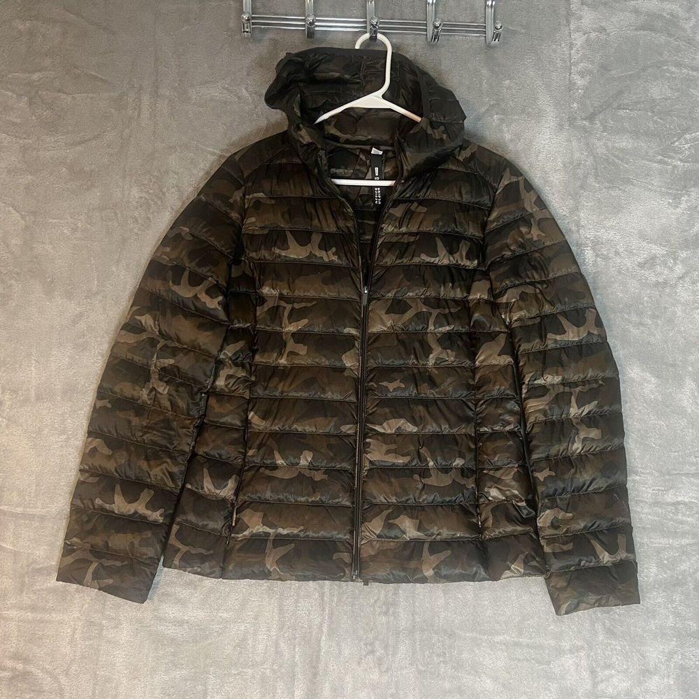 Design Lab Lord & Taylor women's XS Down Packable Puffer jacket‎ camouflage